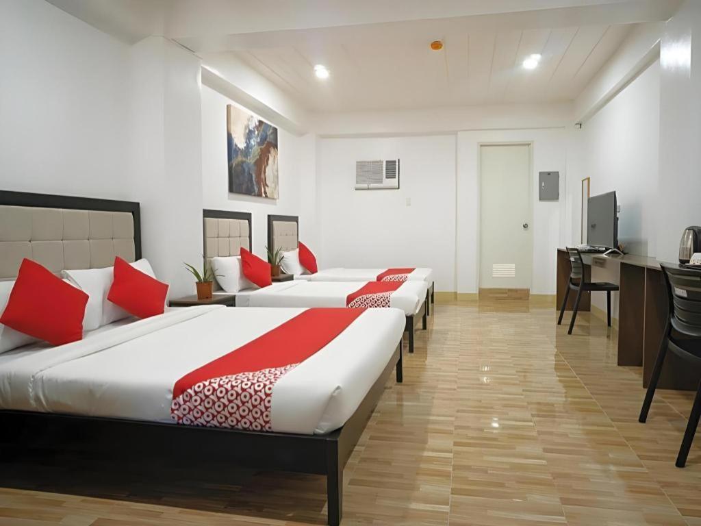 Oyo 150 Davao Airport View Hotel Eksteriør billede